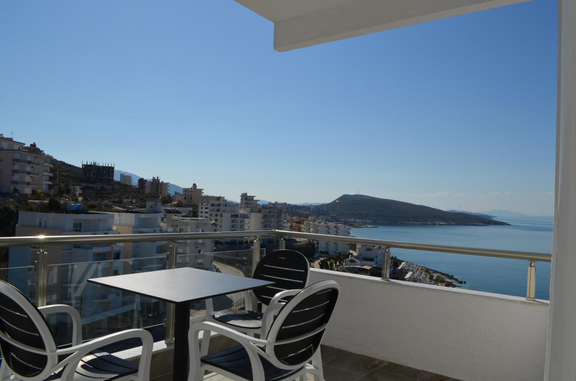 Brand New Apartments Sarande Exterior photo